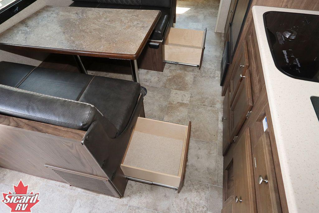 2018 FOREST RIVER ROCKWOOD MINI LITE 2304