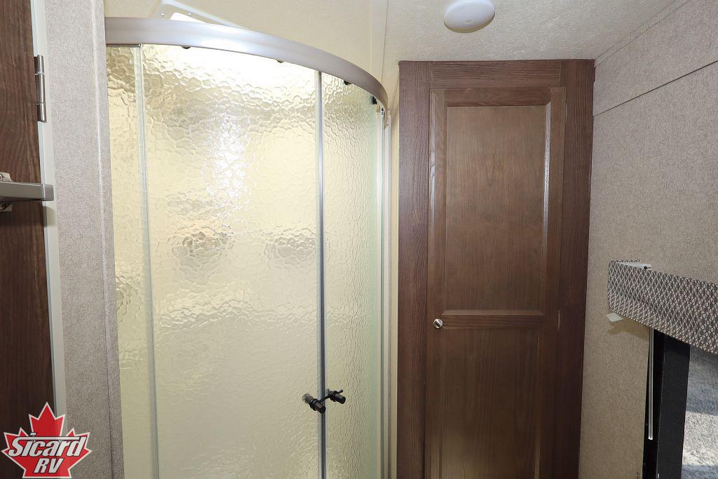 2018 FOREST RIVER ROCKWOOD MINI LITE 2304