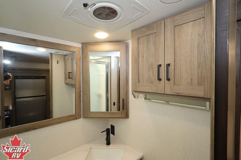 2023 WINNEBAGO VISTA 29NP