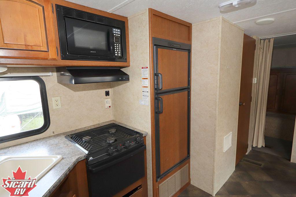 2012 KEYSTONE SUMMERLAND 2980BHGS