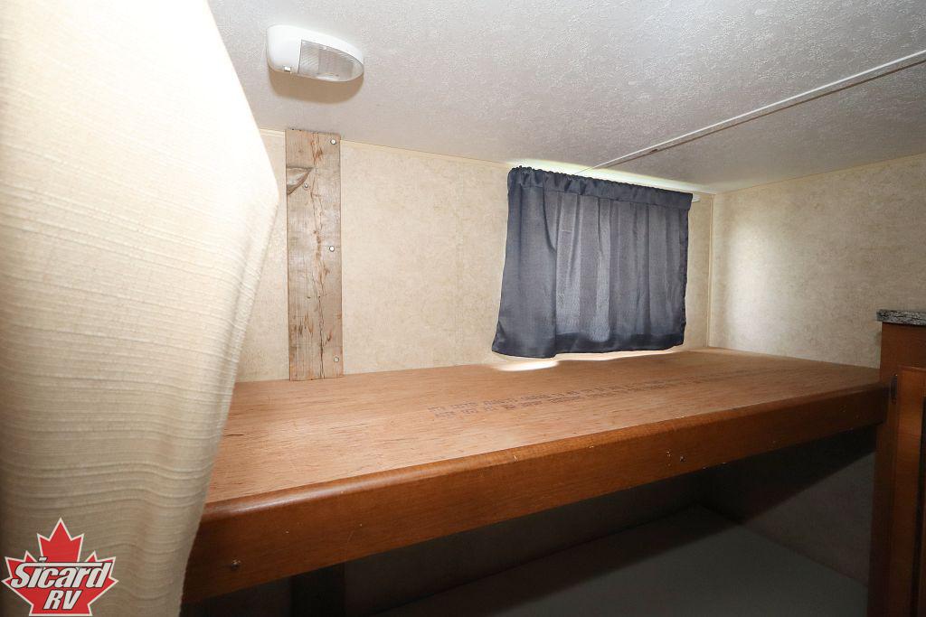 2012 KEYSTONE SUMMERLAND 2980BHGS