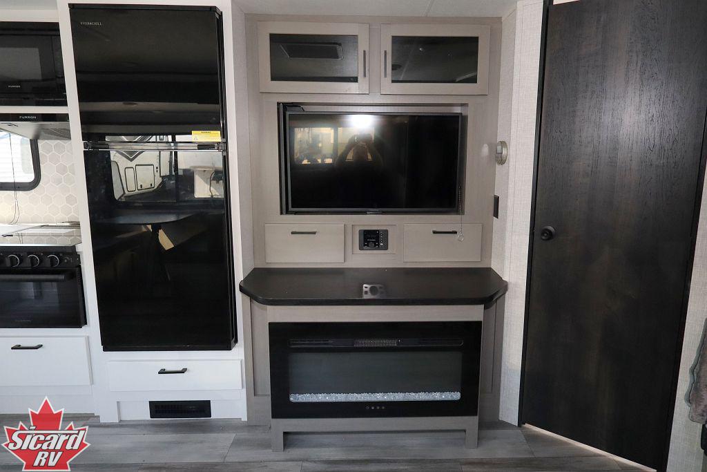 2024 JAYCO JAY FEATHER 27BHB