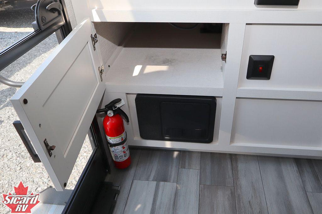 2024 JAYCO JAY FEATHER 27BHB