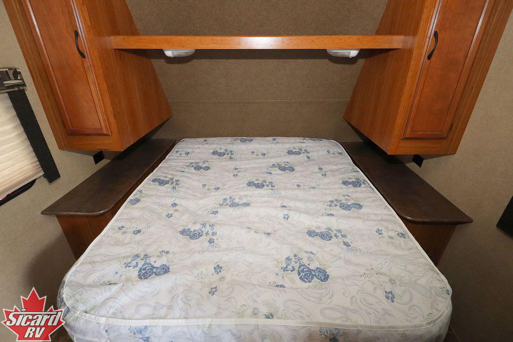 2015 STARCRAFT AR-ONE MAXX 27BHS