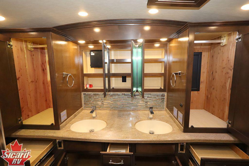 2018 NEWMAR MOUNTAIN  AIRE 4534