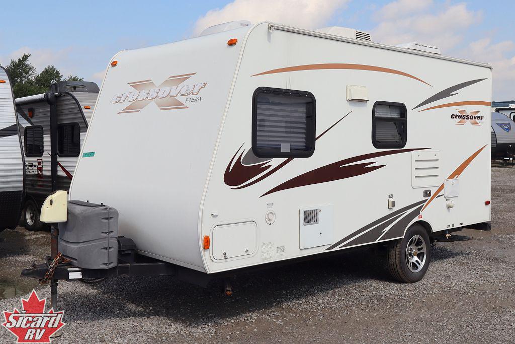 2011 R-VISION CROSSOVER 189QB