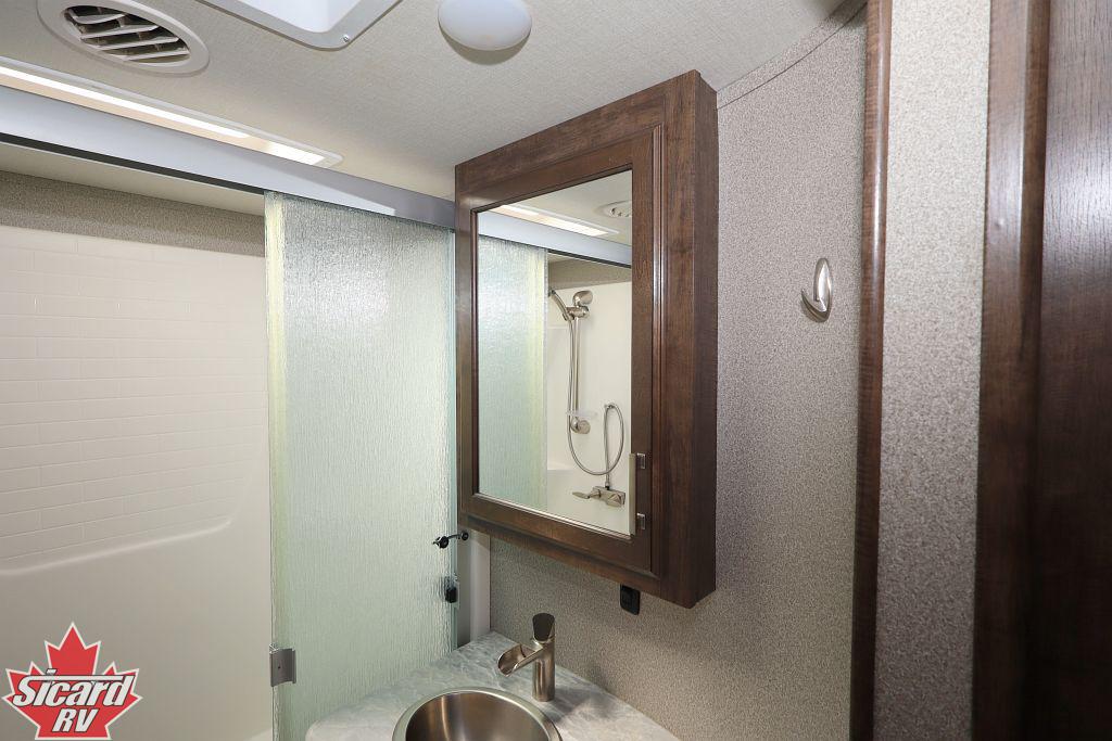 2020 GRAND DESIGN SOLITUDE M-3950BH