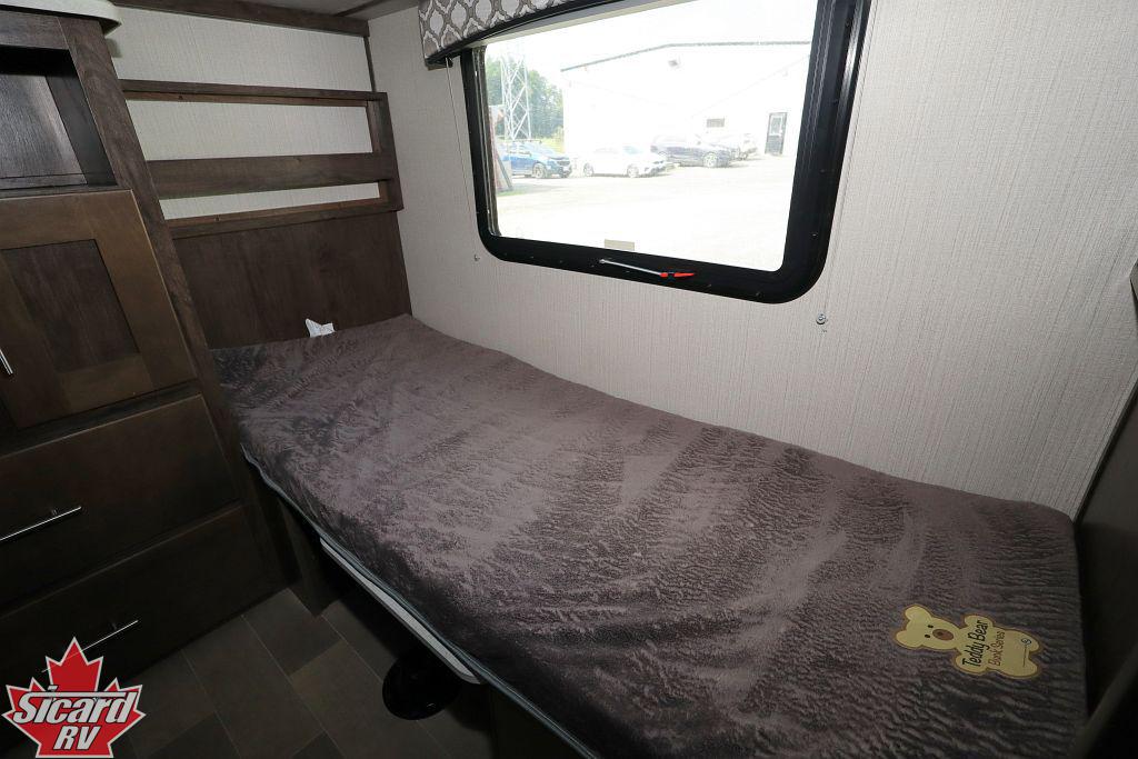 2019 CRUISER RV RADIANCE 28QBH