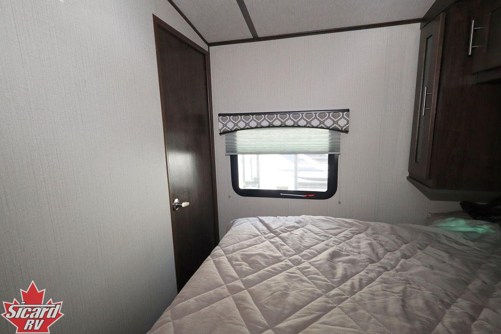 2019 CRUISER RV RADIANCE 28QBH