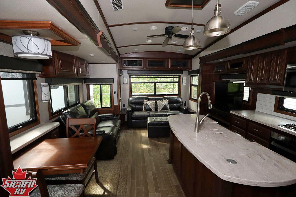 2019 JAYCO PINNACLE 32RLTS
