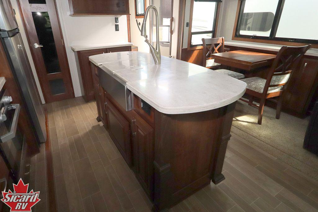 2019 JAYCO PINNACLE 32RLTS