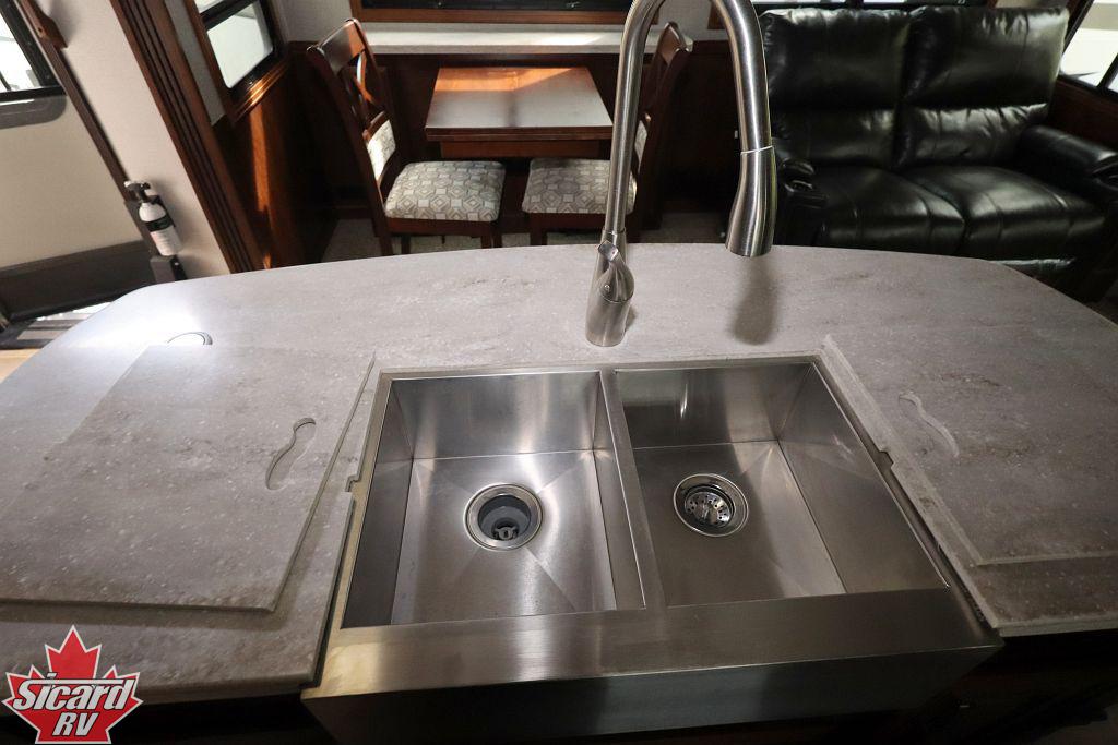 2019 JAYCO PINNACLE 32RLTS