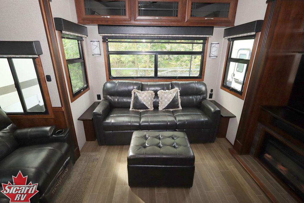 2019 JAYCO PINNACLE 32RLTS