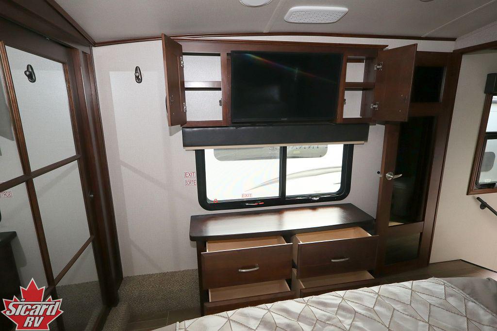 2019 JAYCO PINNACLE 32RLTS