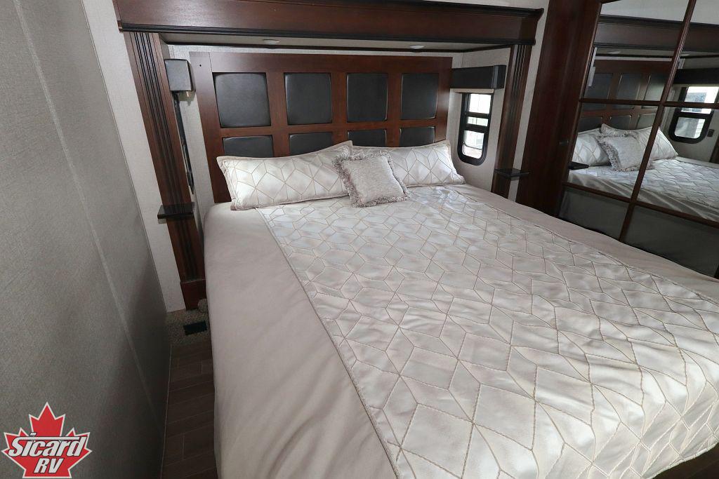 2019 JAYCO PINNACLE 32RLTS