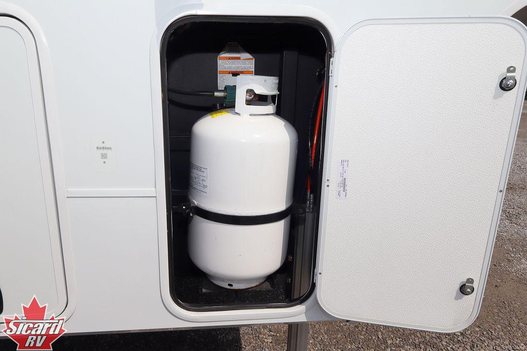 2025 BRINKLEY MODEL Z 2670