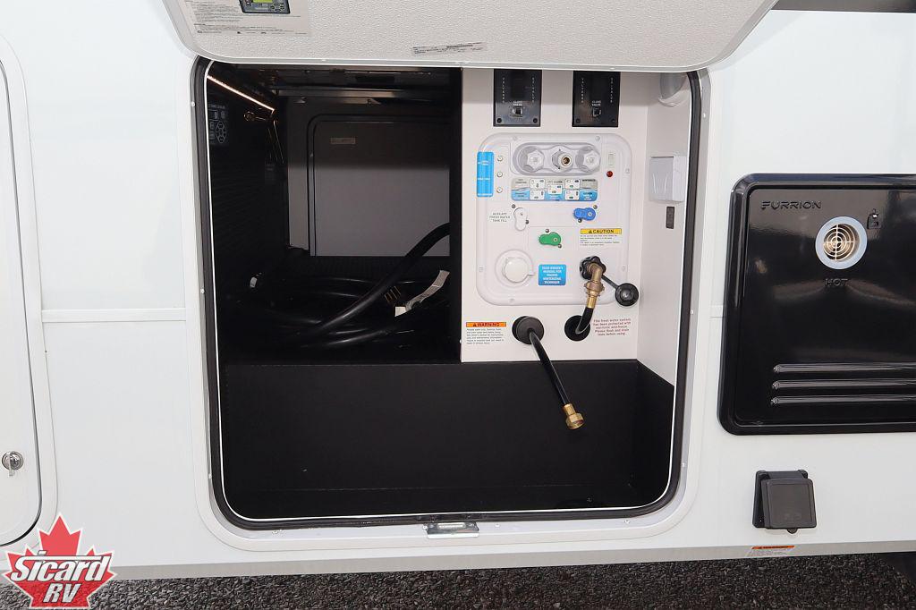 2025 BRINKLEY MODEL Z 2670