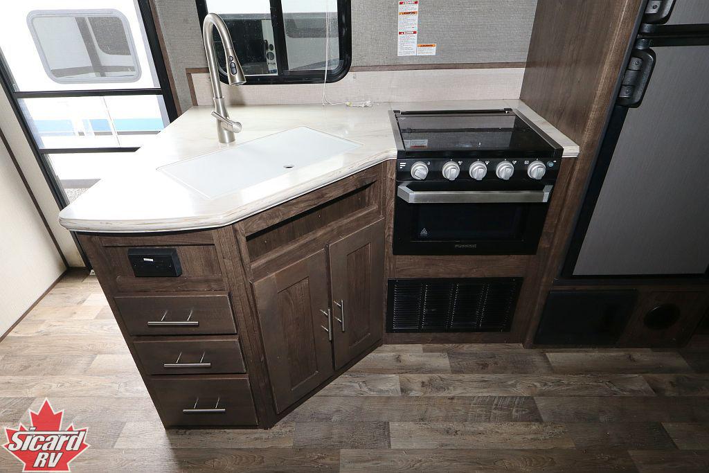2019 CRUISER RV EMBRACE ULTRA LITE EL275