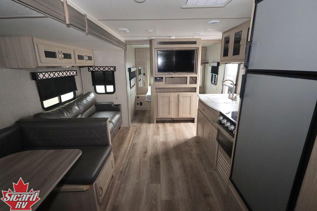 2021 COACHMEN FREEDOM EXPRESS 310BHDS