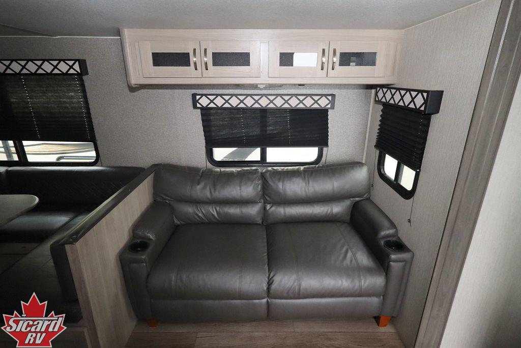 2021 COACHMEN FREEDOM EXPRESS 310BHDS