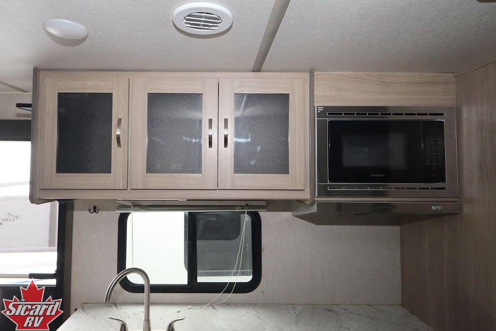 2021 COACHMEN FREEDOM EXPRESS 310BHDS