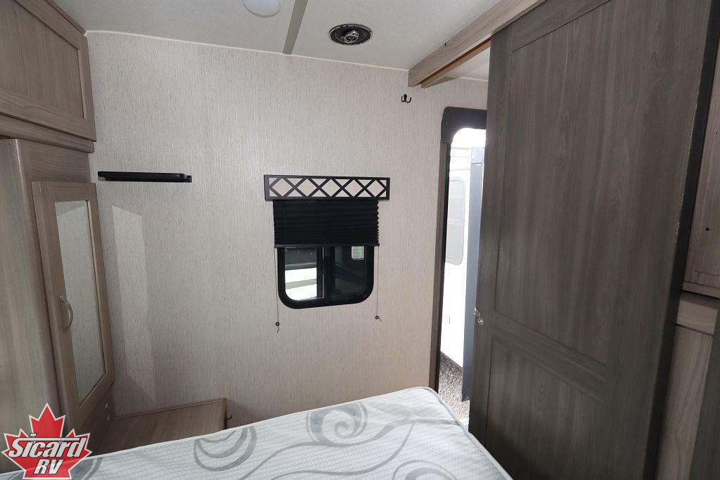 2021 COACHMEN FREEDOM EXPRESS 310BHDS