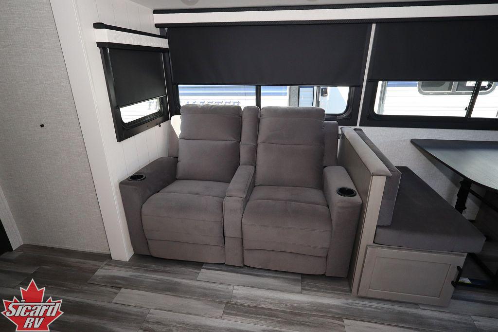 2025 JAYCO JAY FEATHER 26FK