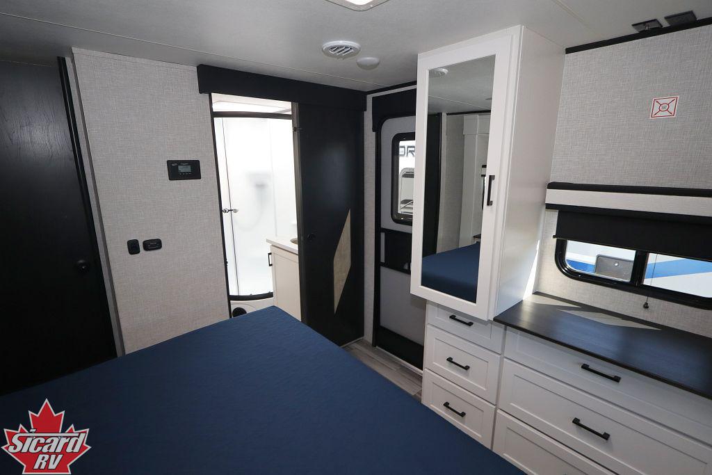 2025 JAYCO JAY FEATHER 26FK