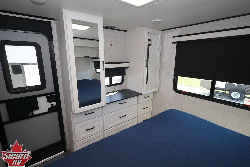 2025 JAYCO JAY FEATHER 26FK