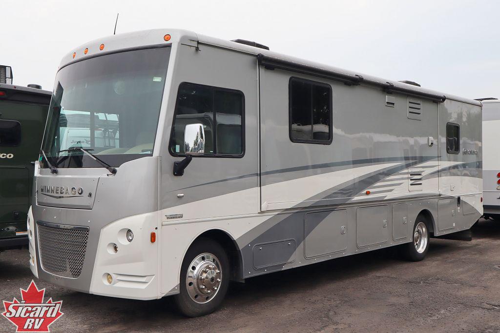 2019 WINNEBAGO ADVENTURER 33C