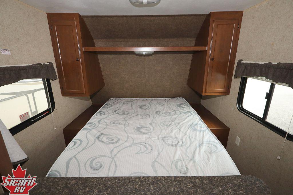 2014 HEARTLAND PROWLER LYNX 25LX