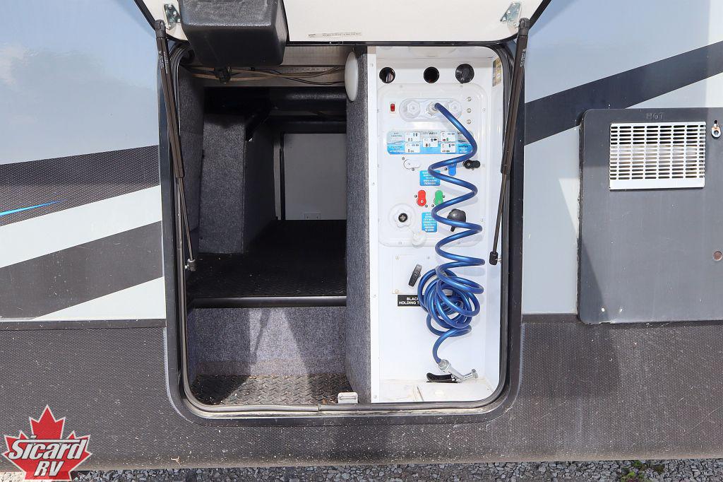 2020 JAYCO SEISMIC 4113