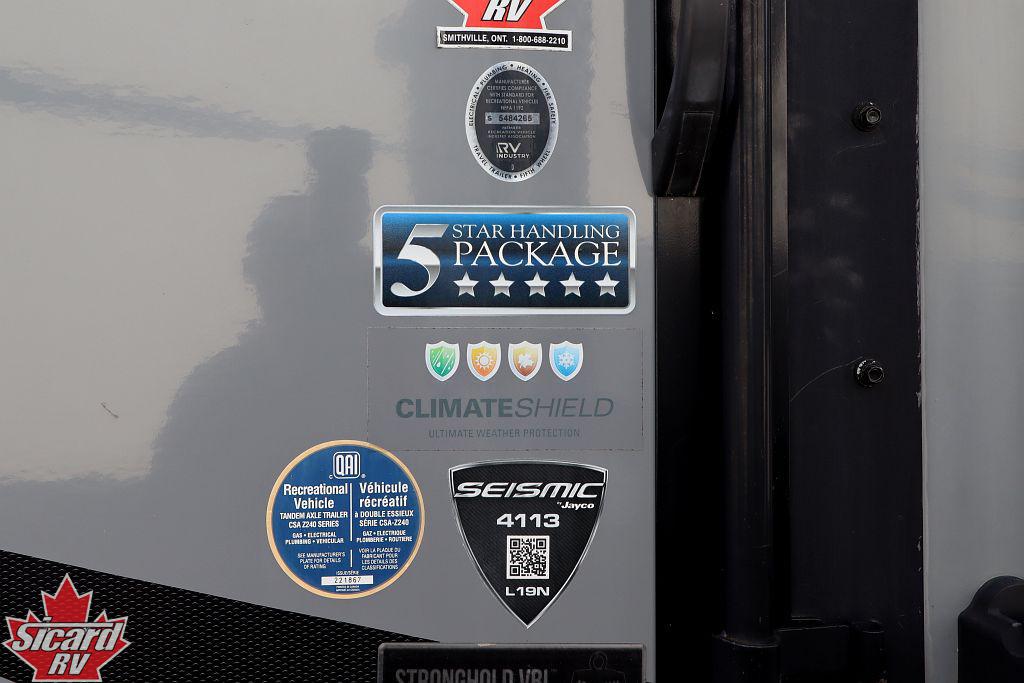 2020 JAYCO SEISMIC 4113