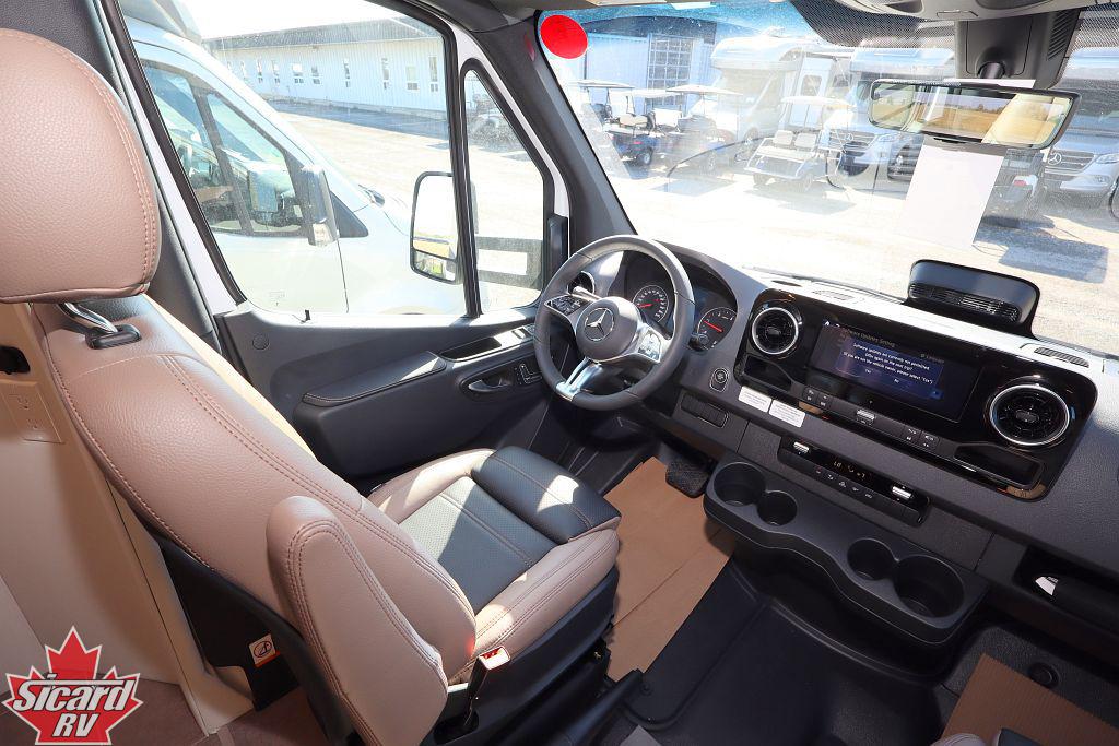 2027 LEISURE TRAVEL VANS UNITY U24TBX