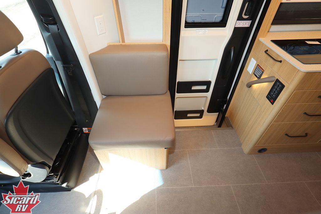 2027 LEISURE TRAVEL VANS UNITY U24TBX