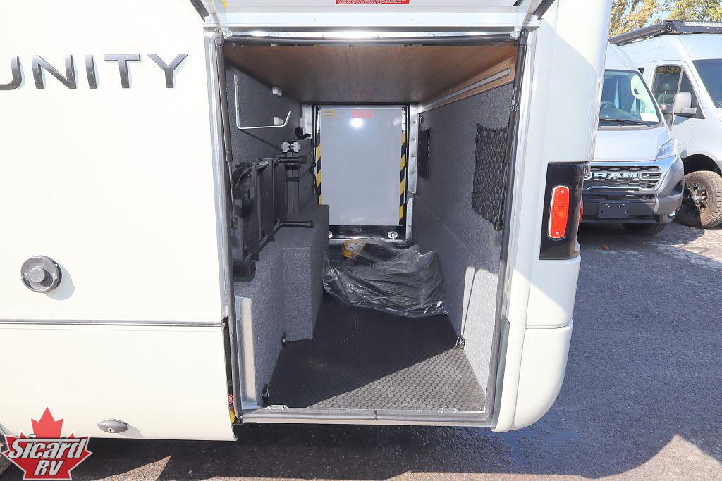 2027 LEISURE TRAVEL VANS UNITY U24TBX
