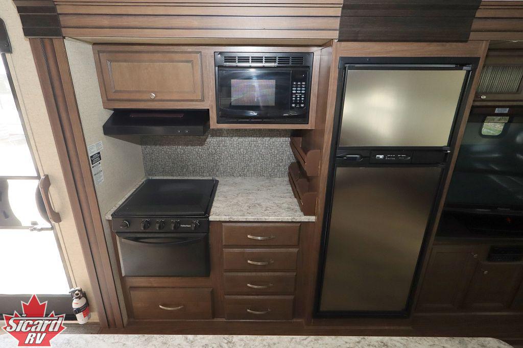 2017 HEARTLAND ELKRIDGE E292