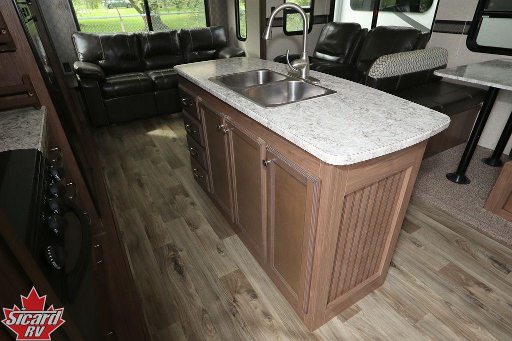 2017 HEARTLAND ELKRIDGE E292