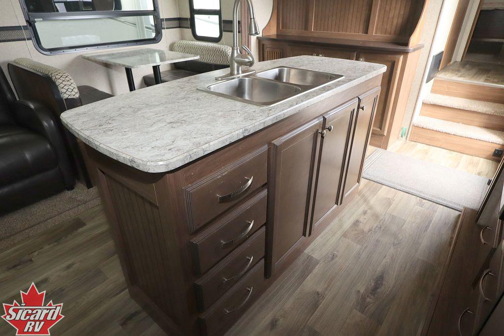 2017 HEARTLAND ELKRIDGE E292