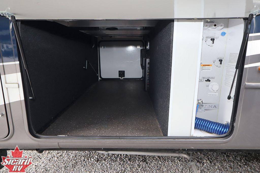 2025 KEYSTONE MONTANA LEGACY 3915TB
