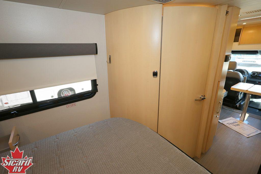2021 LEISURE TRAVEL VANS UNITY U24IB