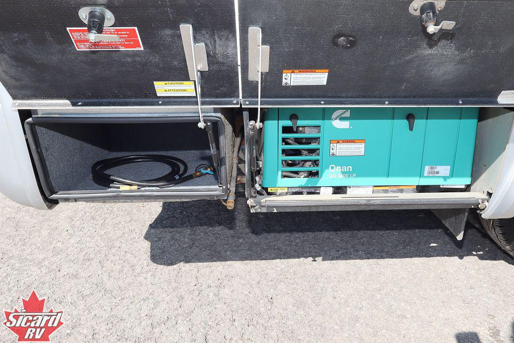 2021 LEISURE TRAVEL VANS UNITY U24IB
