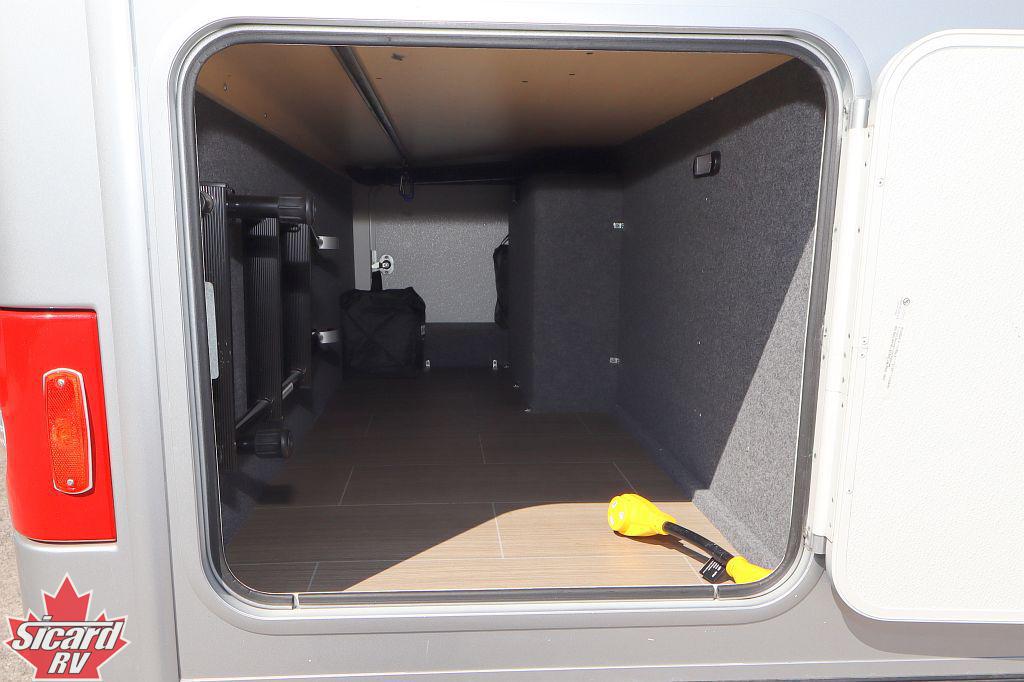 2021 LEISURE TRAVEL VANS UNITY U24IB