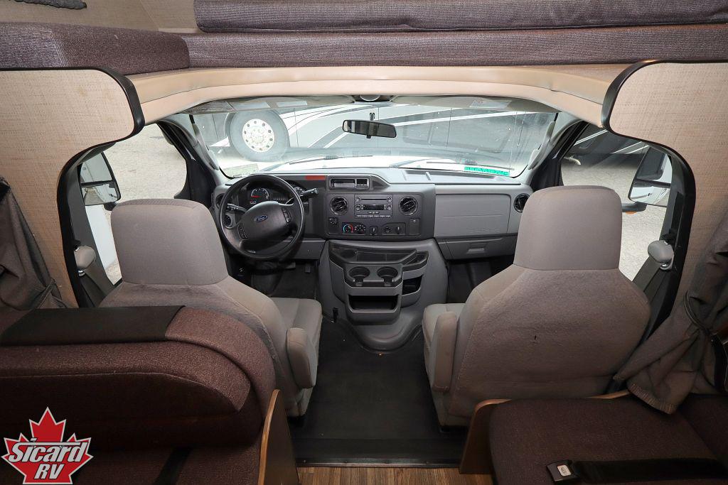 2018 THOR MAJESTIC 28A