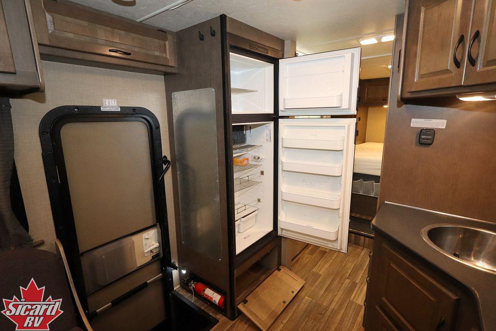 2018 THOR MAJESTIC 28A