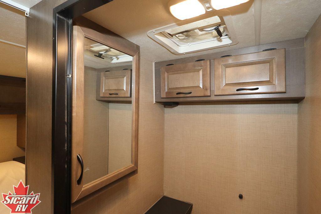 2018 THOR MAJESTIC 28A