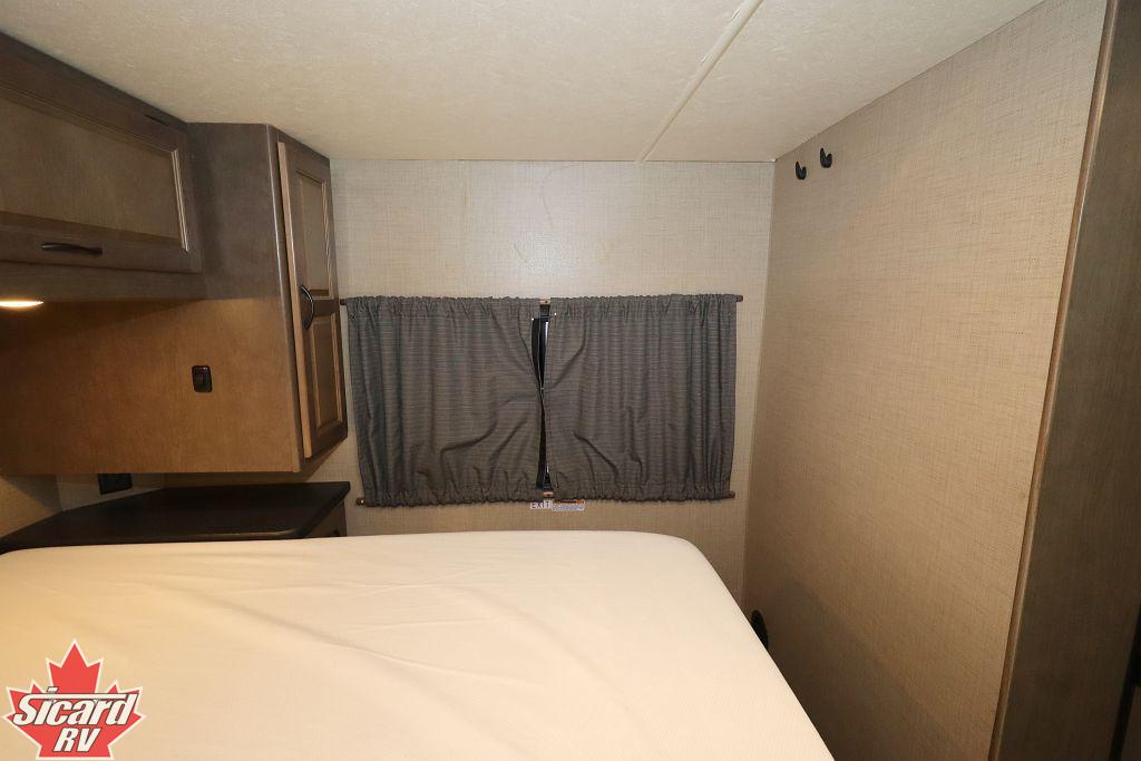 2018 THOR MAJESTIC 28A