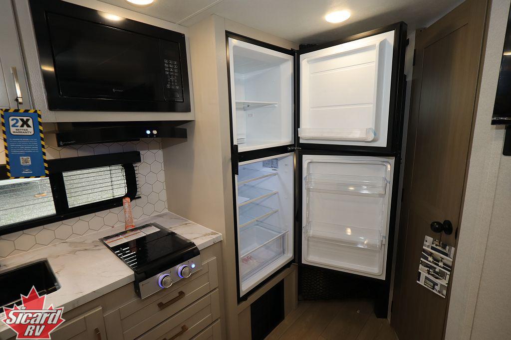 2027 JAYCO JAY FEATHER AIR 19MBS