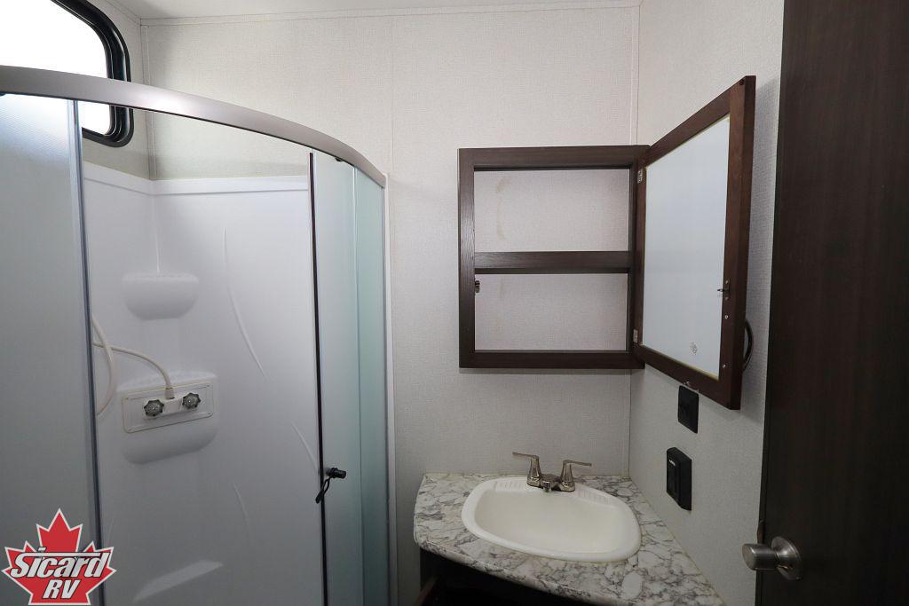 2020 KEYSTONE RESIDENCE 40MBNK