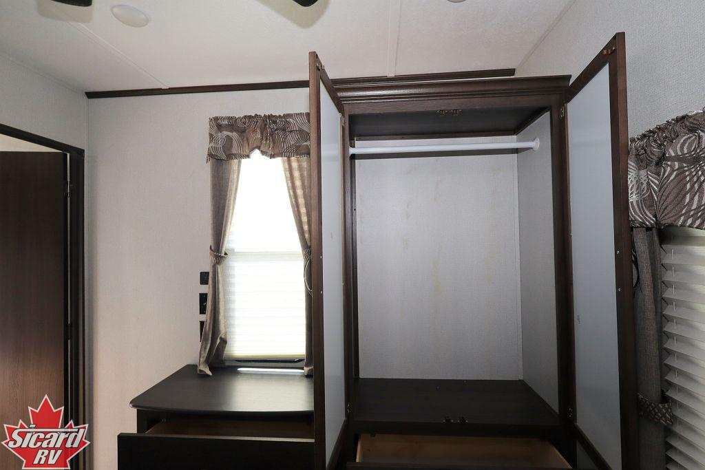 2020 KEYSTONE RESIDENCE 40MBNK